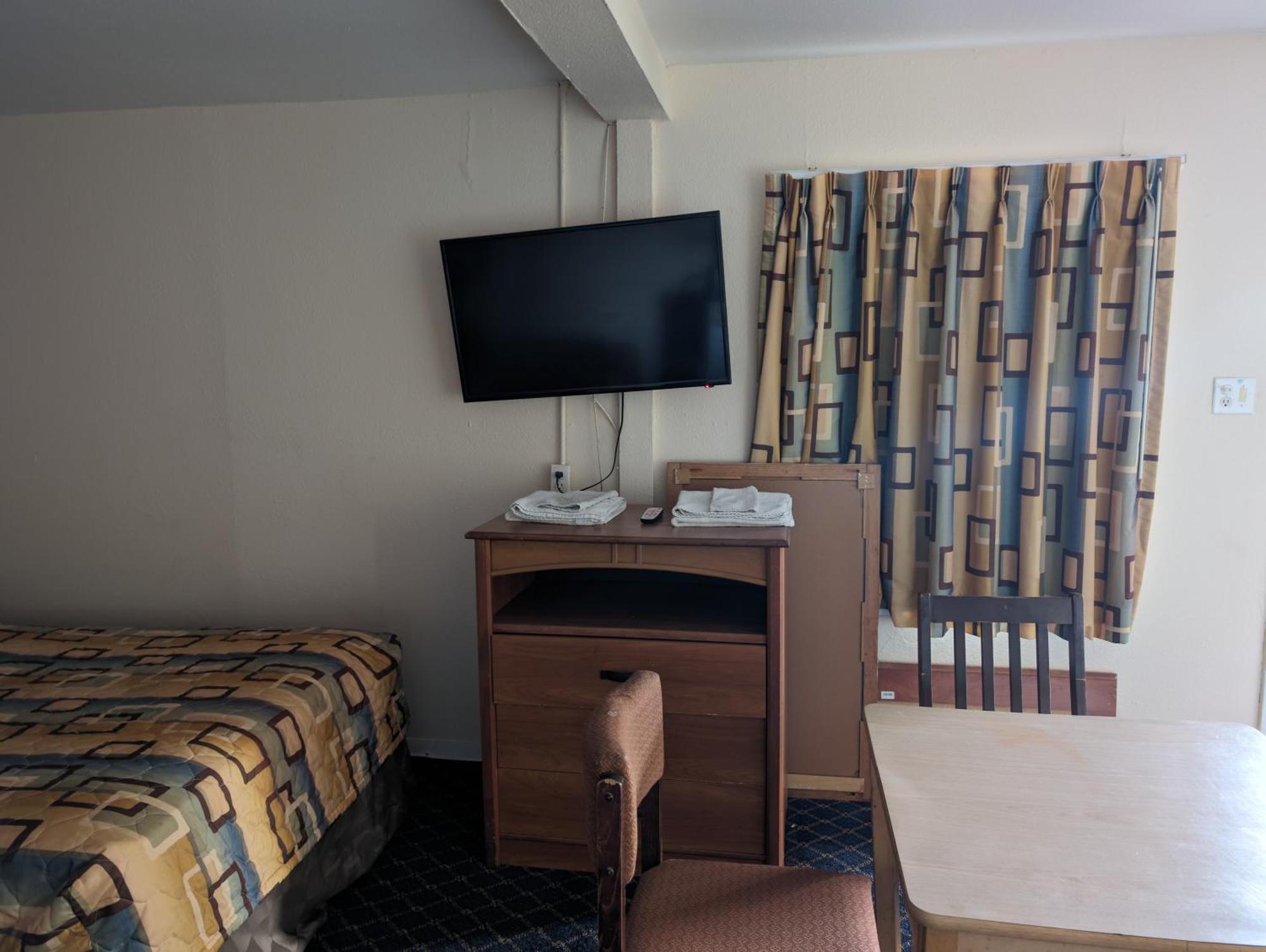 Economy Inn คิงส์วิลล์ ภายนอก รูปภาพ